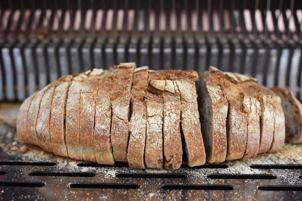 Optimisez votre service avec une trancheuse à pain professionnelle